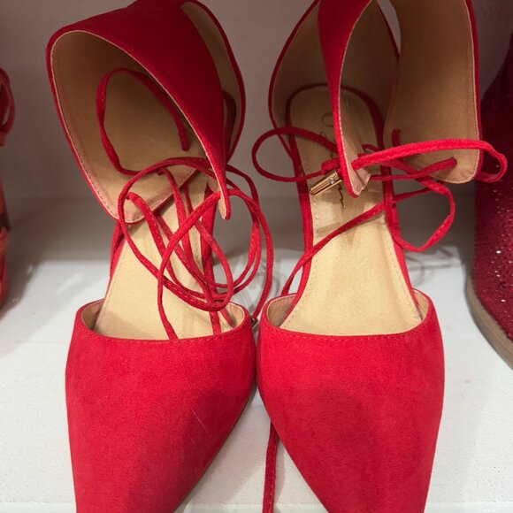 2/for $20 🪩 FASHION NOVA ❤️ Valentine Red Stiletto Pumps (Size 7) 👠 - Picture 6 of 7